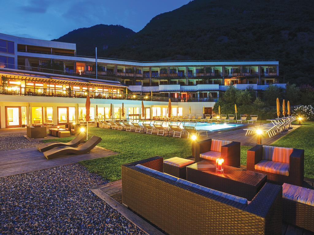 Biohotel Theiner'S Garten Lana Eksteriør bilde