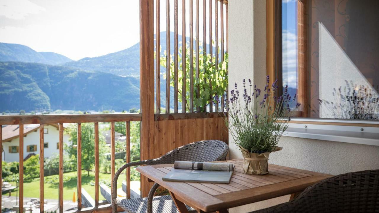 Biohotel Theiner'S Garten Lana Eksteriør bilde
