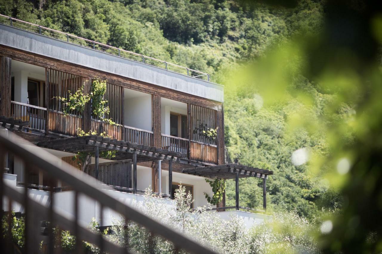 Biohotel Theiner'S Garten Lana Eksteriør bilde